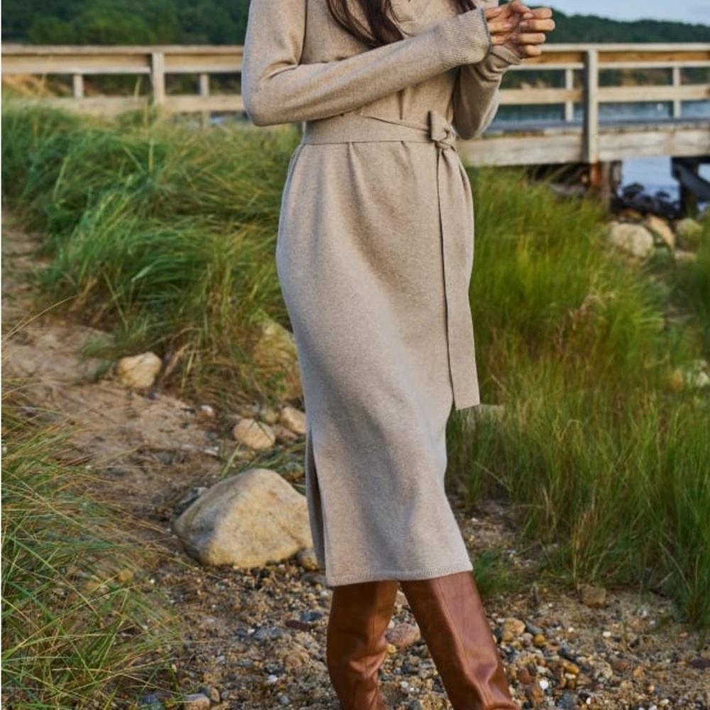 Faherty Beige Knit Midi Dress with Belt